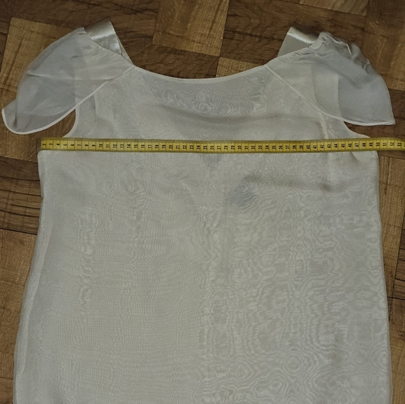 Tulip Sleeve Blouse - 100% Silk - Picture 4 of 4